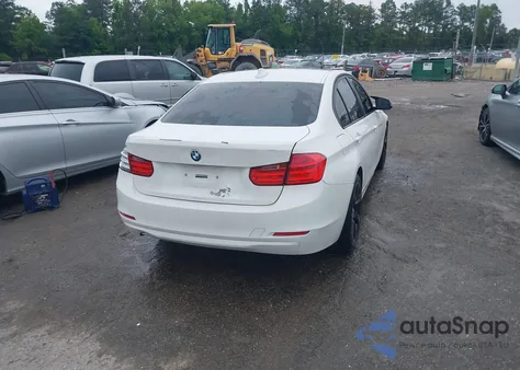 2014 BMW 320I xDrive z USA, uszkodzony, nr VIN WBA3C3G58ENS70267